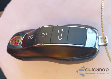 2021 Porsche Macan from USA, damaged, VIN WP1AA2A57MLB01966